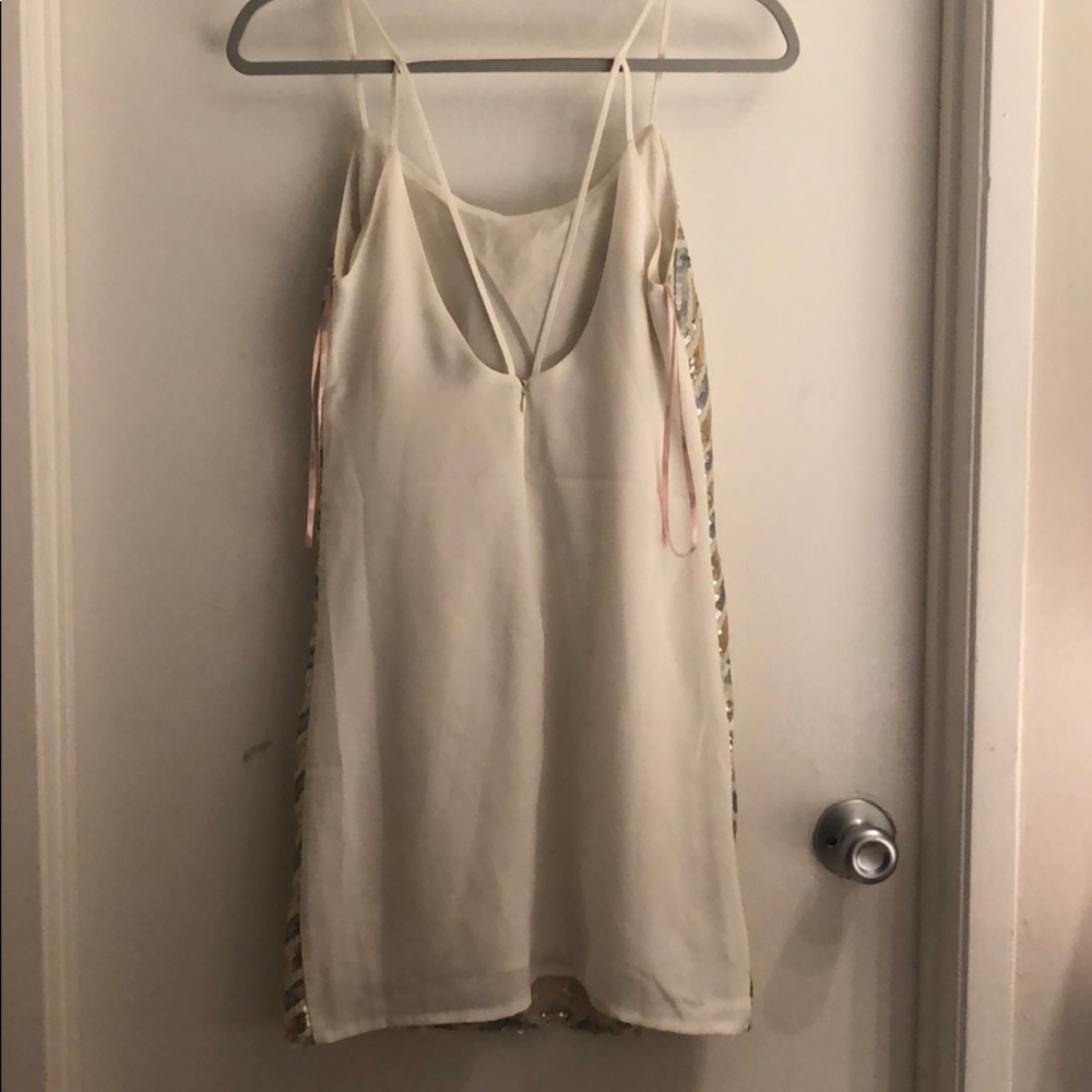 Sequined Zigzag Dress - Picture 3 of 5